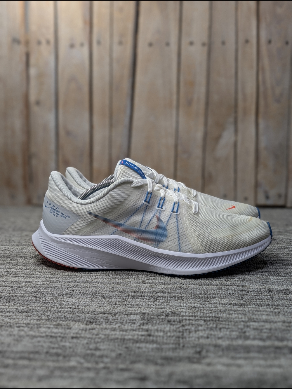 Men's Nike Quest 4 - Size 12 - DA1105-101
